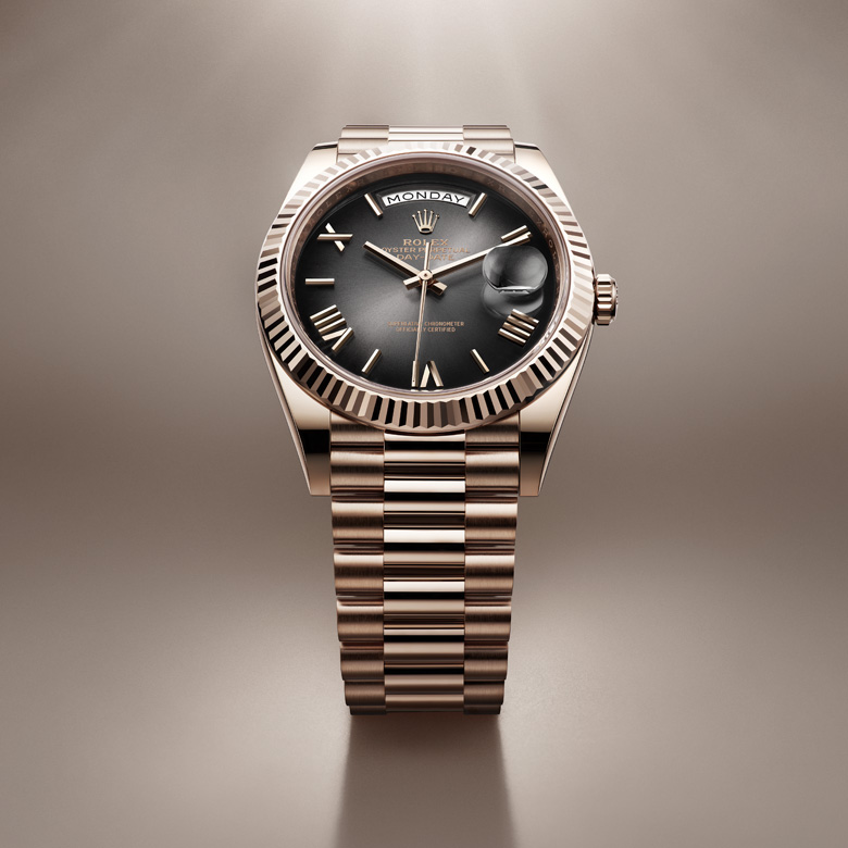 rolex-collection_banner-day-date-m228235-0055_2402jva_001-portrait-47